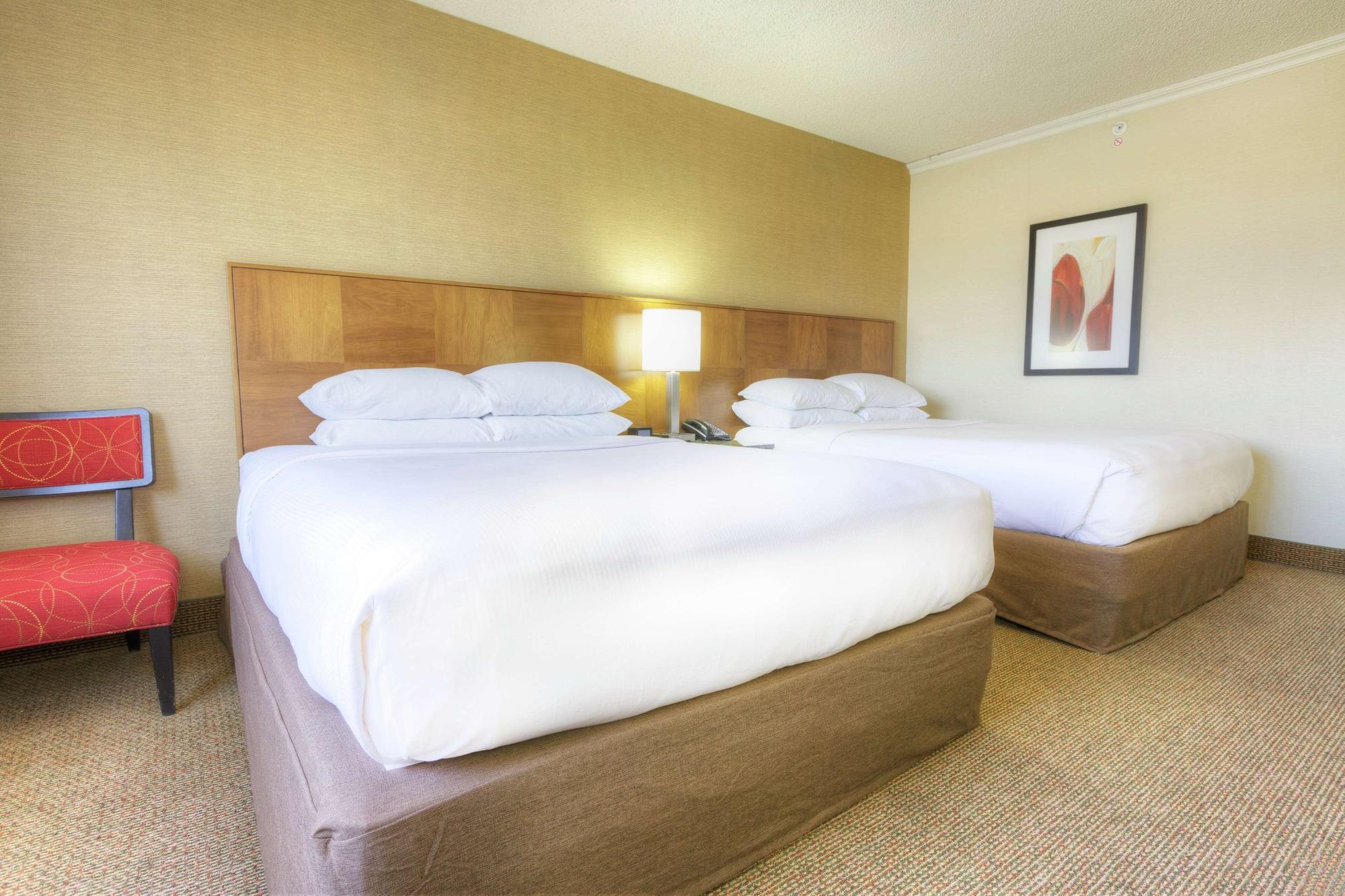 Doubletree By Hilton Center 4*