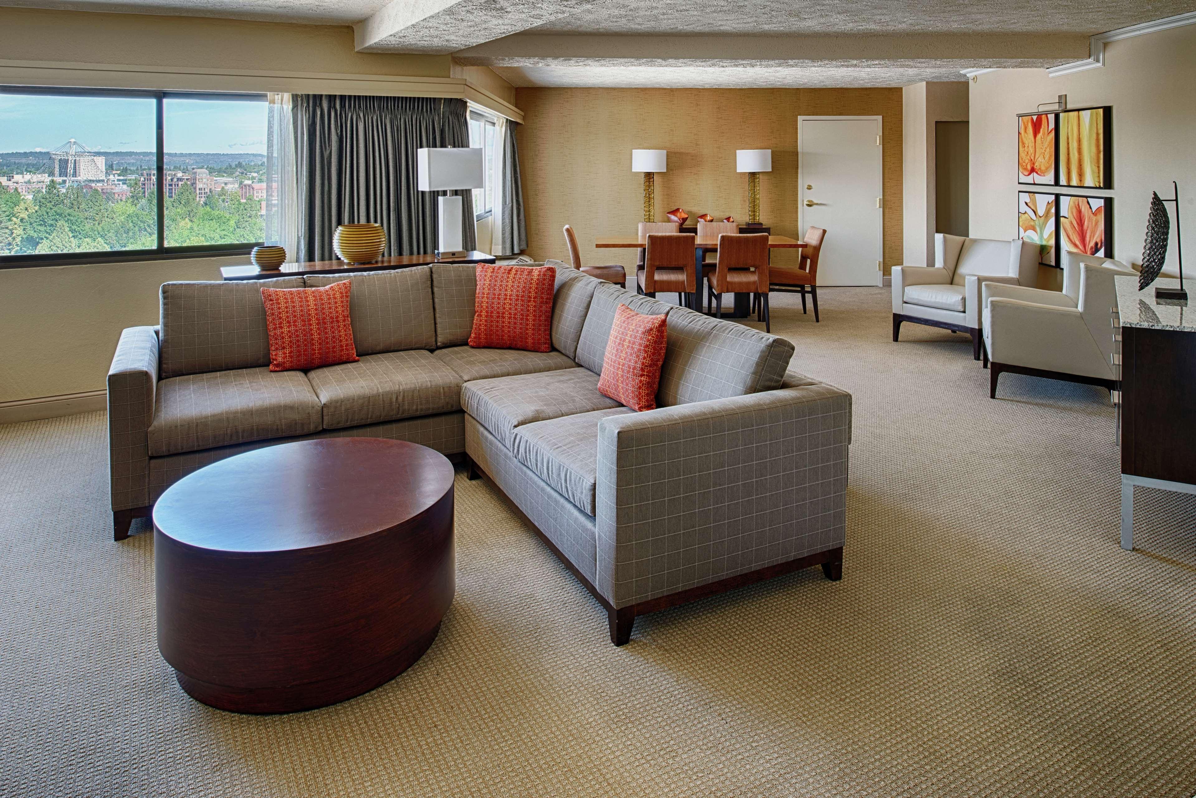 Hotel Doubletree By Hilton Center Spokane