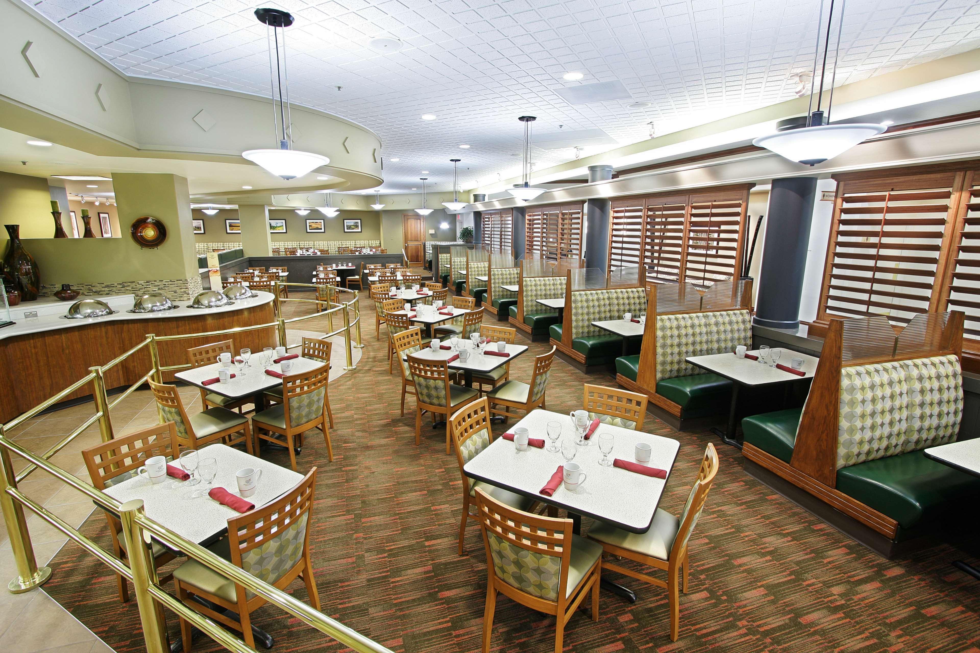 Doubletree By Hilton Center Hotel Spokane