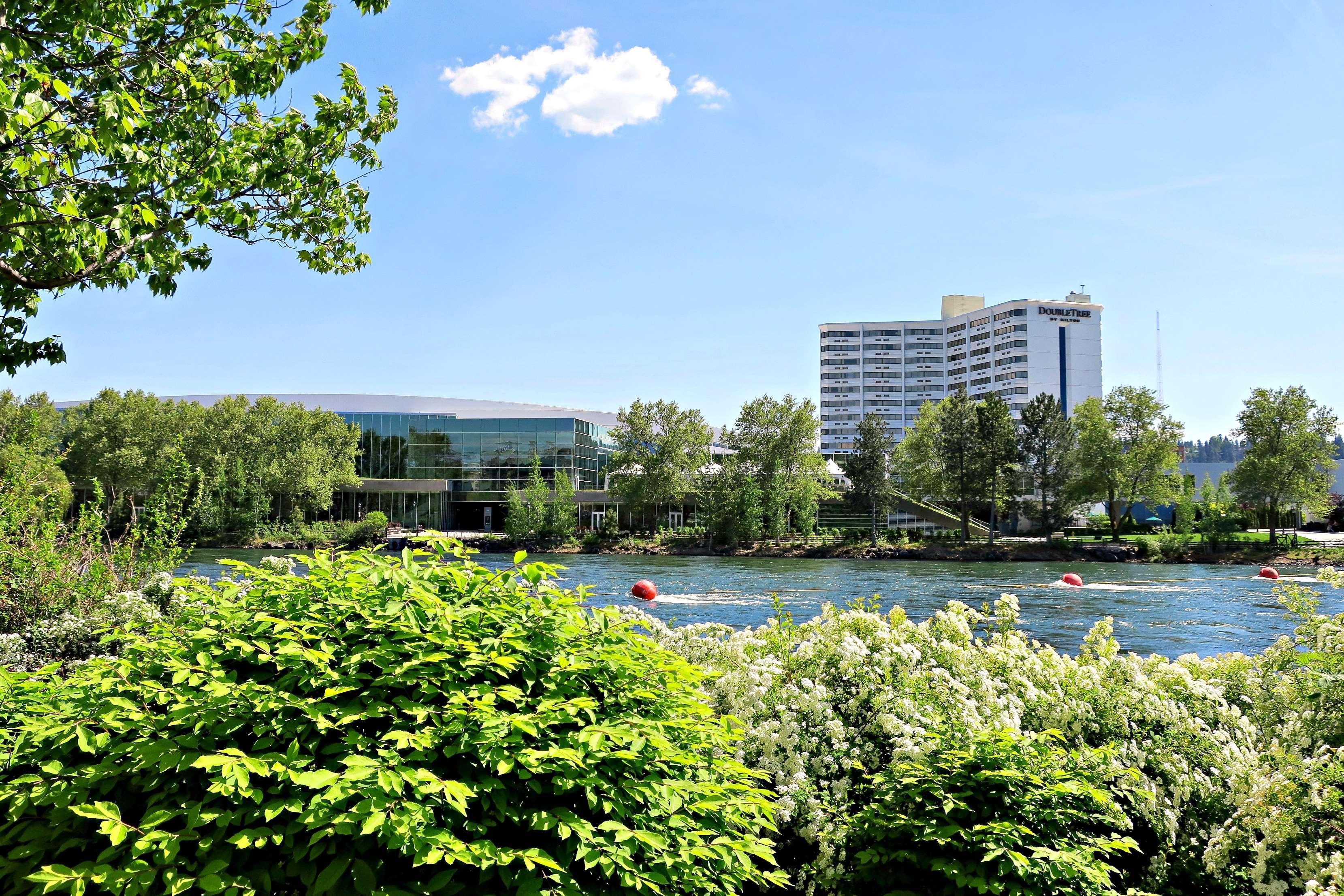 Doubletree By Hilton Center