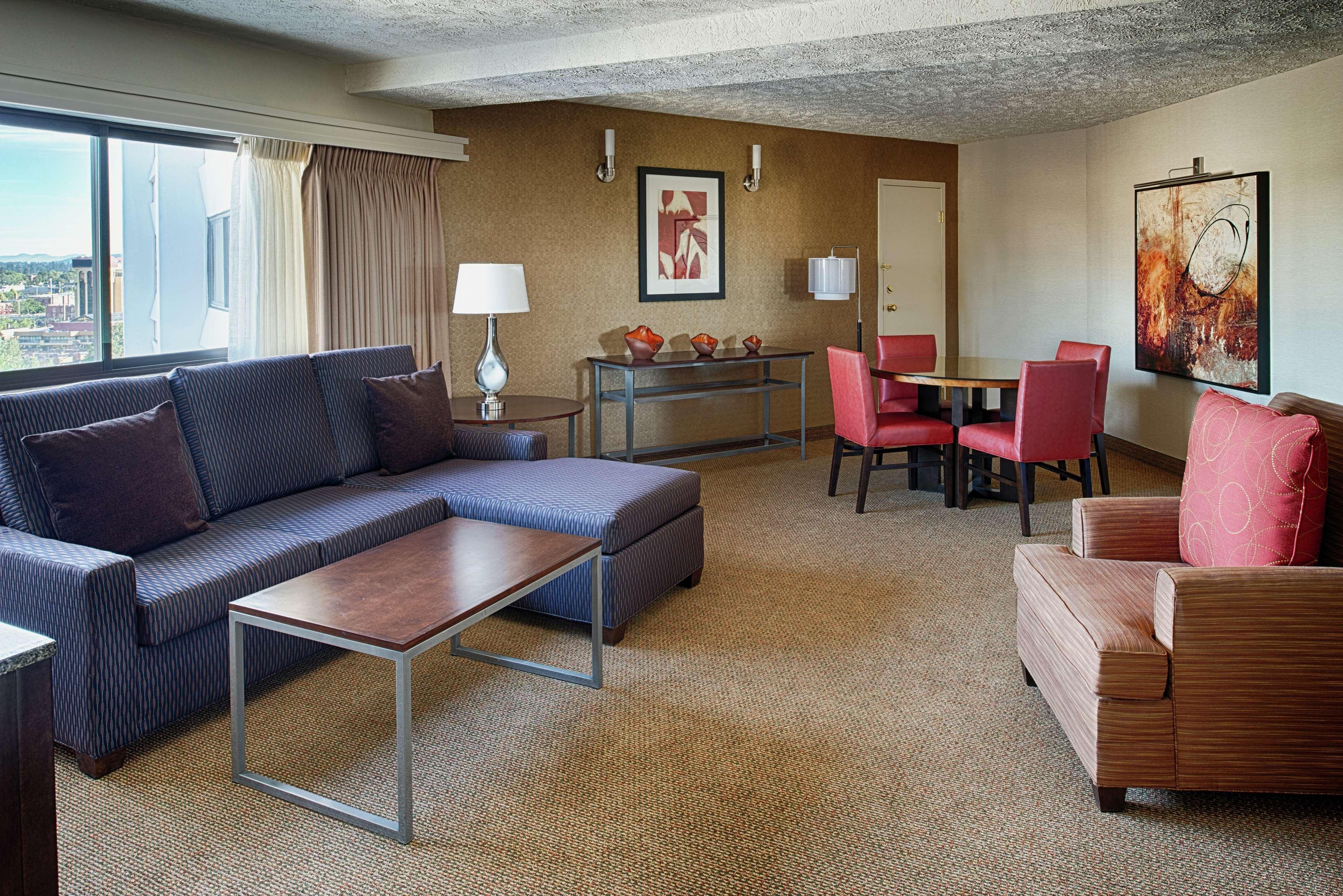 Hotel Doubletree By Hilton Center